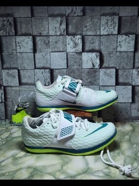 Nike Jump Elite High Barely Green Bright Spruce Men's Size 6.5